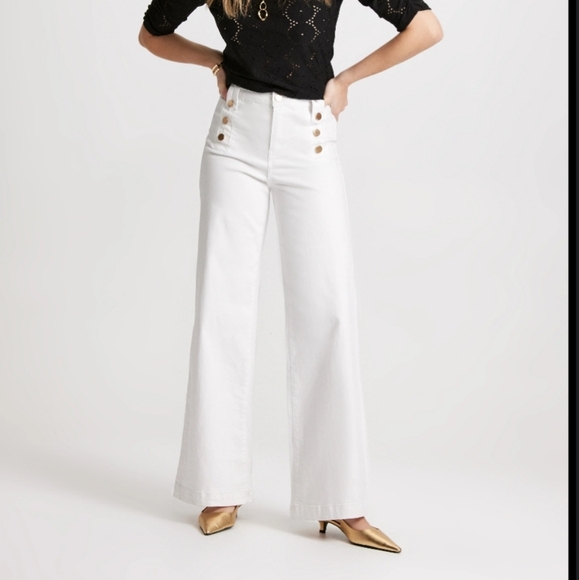 High-Waisted White Wide-Leg Jeans - Picture 1 of 4